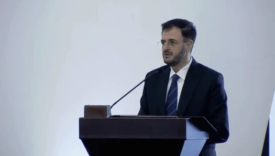 علم الثورة.. وزارة الاتصالات تبدأ خطة لاعتماد إيموجي العلم السوري بالمنصات الرقمية