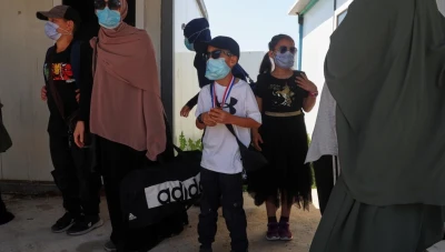 عائلات أسترالية تغادر مخيم "روج" بالحسكة مجدداً بمحاولة للعودة إلى بلادها