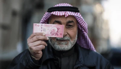 المركزي السوري يمدد استبدال العملة شهراً إضافياً حتى نهاية حزيران
