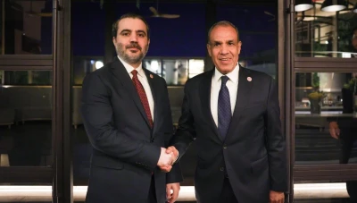 مصر تطالب إسرائيل بالانسحاب من سوريا