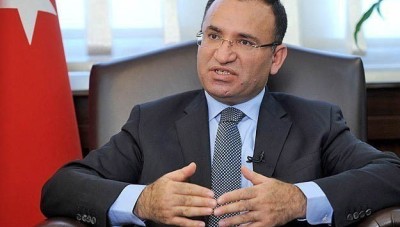 تركيا: لن نسمح لـ "ب ي د" بإقامة ممر إرهابي شمال سوريا