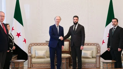 بيدرسون يناقش مع الشرع ضرورة معالجة المخاوف المتعلّقة بالمقاتلين الأجانب