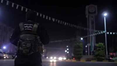 حمص: مقتل ضابط طيار شارك في إلقاء "البراميل المتفجرة" على المدنيين