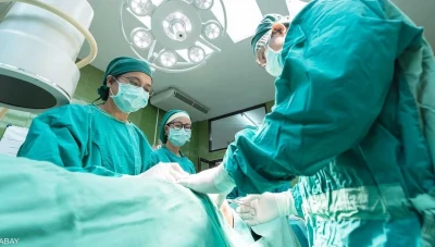 90 طبيباً سورياً يجرون عمليات مجانية.. تعرف إلى التخصصات والمستشفيات
