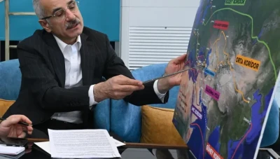 تركيا تكشف عن خطة دعم شاملة لقطاعي النقل والاتصالات في سوريا