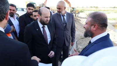 دير الزور: وزير الطاقة يتفقد محطة الفرات للمياه