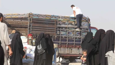 الحسكة: 200 عائلة تستعد لمغادرة مخيم الهول باتجاه العراق