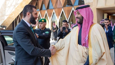 الرئيس الشرع في الرياض غداً لحضور مؤتمر استثماري ومباحثات مع ولي العهد السعودي