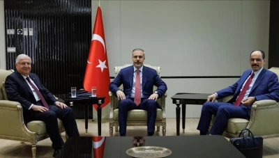 هاكان فيدان يجري برفقة وفد تركي زيارة إلى سوريا