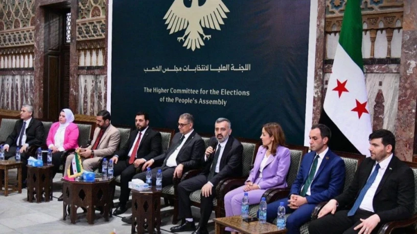 اللجنة الع...