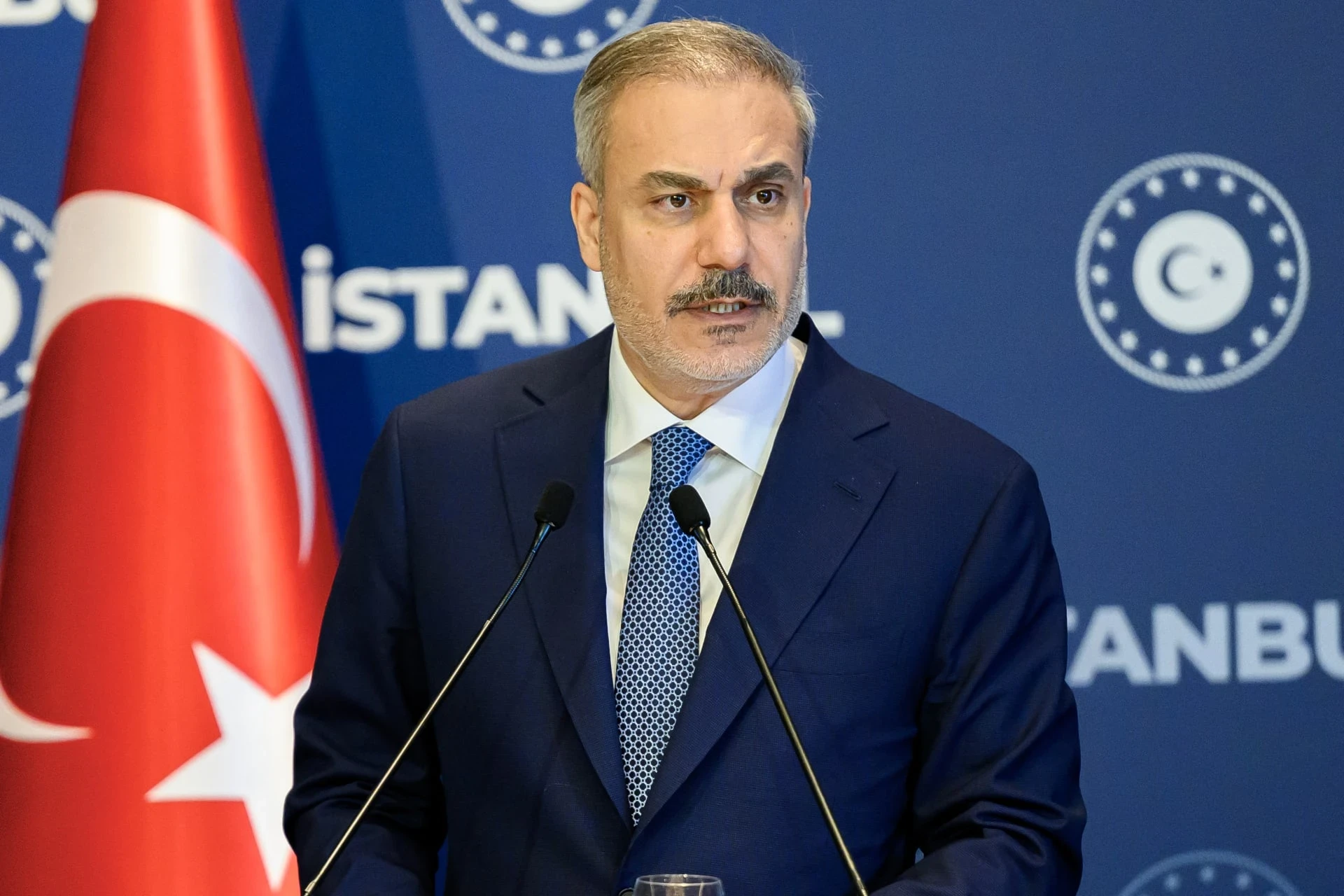 وزير الخارحية التركي: "قسد" تمثل تهديداً للأمن القومي التركي وسلامة سوريا