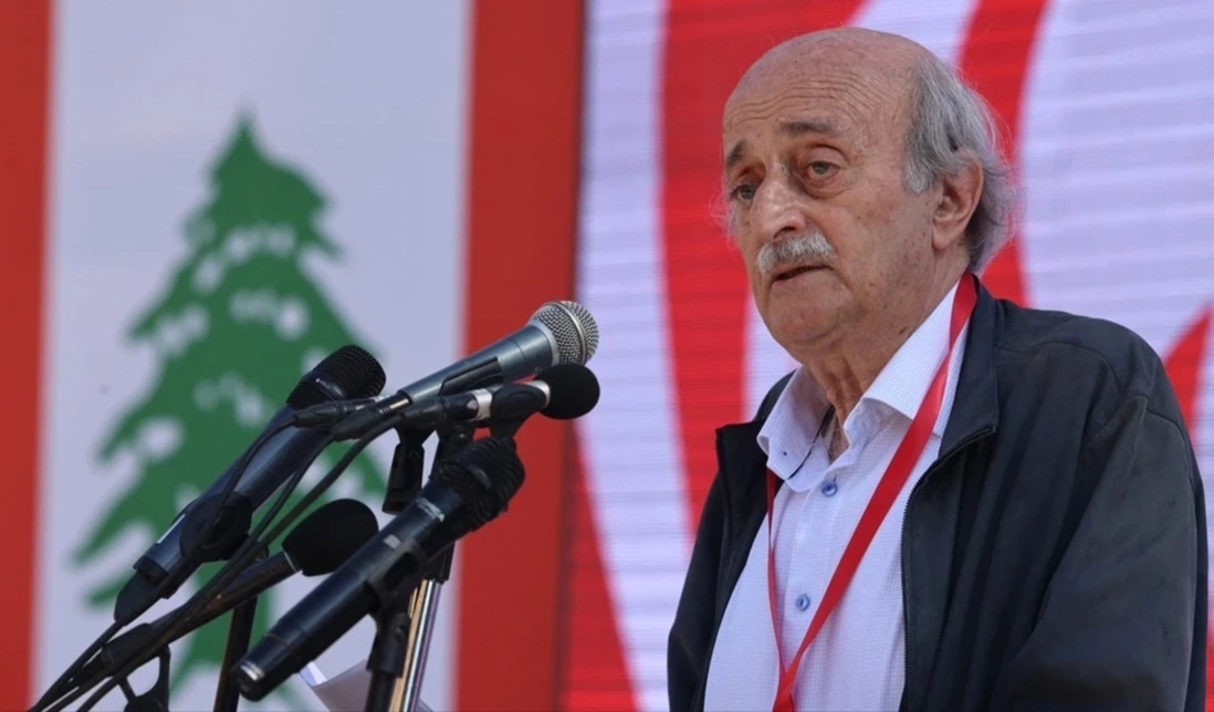 جنبلاط يحذر من استخدام بعض الدروز لتنفيذ سيناريو تقسيم سوريا