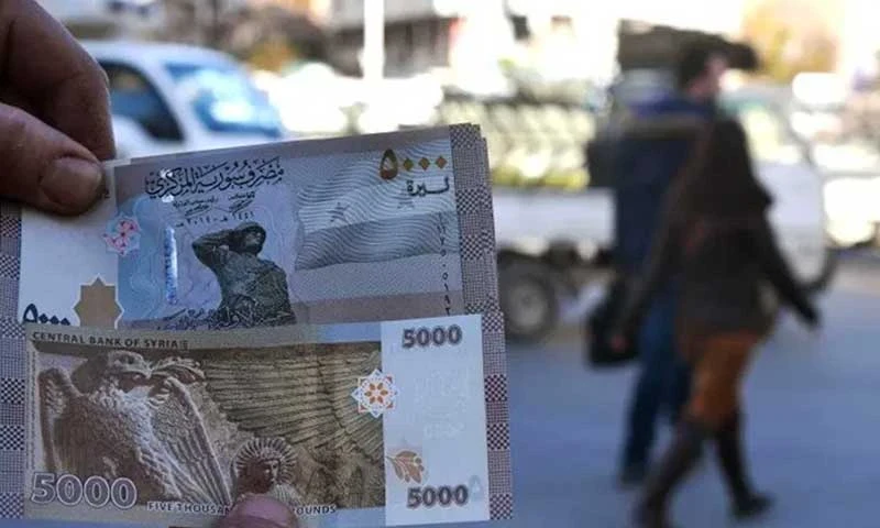 عملات مزورة..المركزي السوري يحذر من جهات غير مرخصة