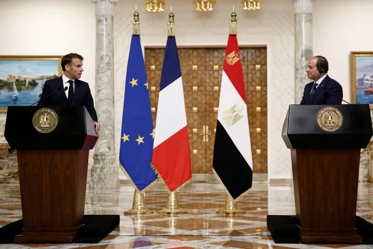 القاهرة وباريس: توافقنا على أهمية الحفاظ على سوريا وسلامة أراضيها