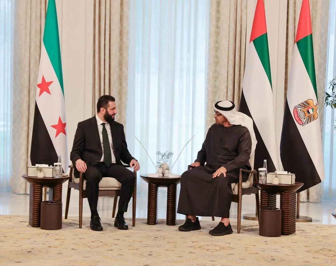 رئيس الإمارات يستقبل الشرع في زيارته الرسمية الأولى