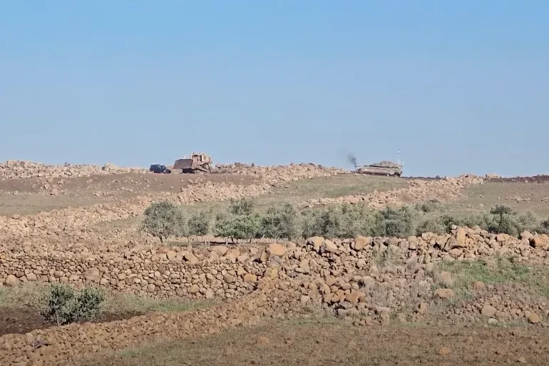 قوات الاحتلال تجدد توغّلها في عدة قرى بريف القنيطرة