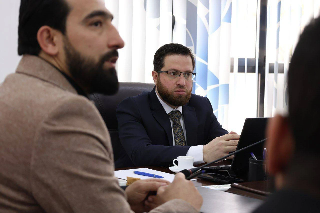 وزارة التنمية تُقصي معلمي الحسكة من العودة إلى العمل… فهل العدالة تُجزّأ؟