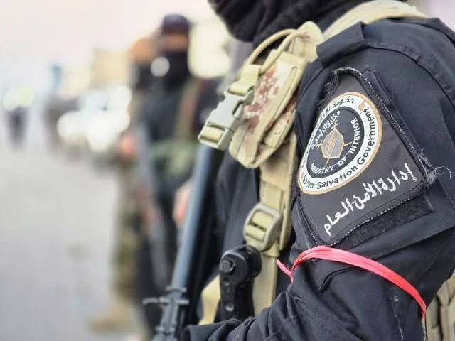 مقرّب من ماهر الأسد.. إلقاء القبض على ضابط بنظام الأسد في دير الزور