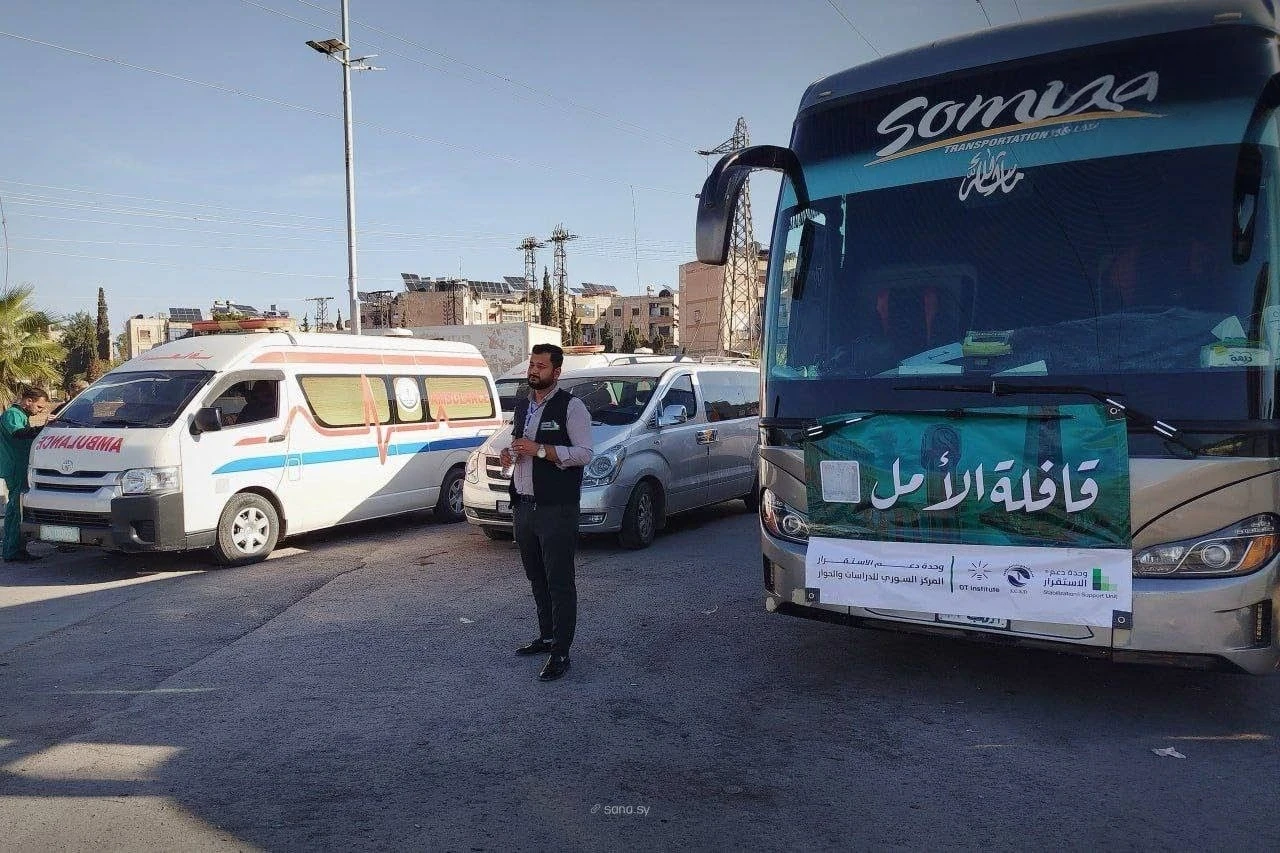 الحسكة: قافلة "الأمل 3" تنقل عائلات من مخيم الهول