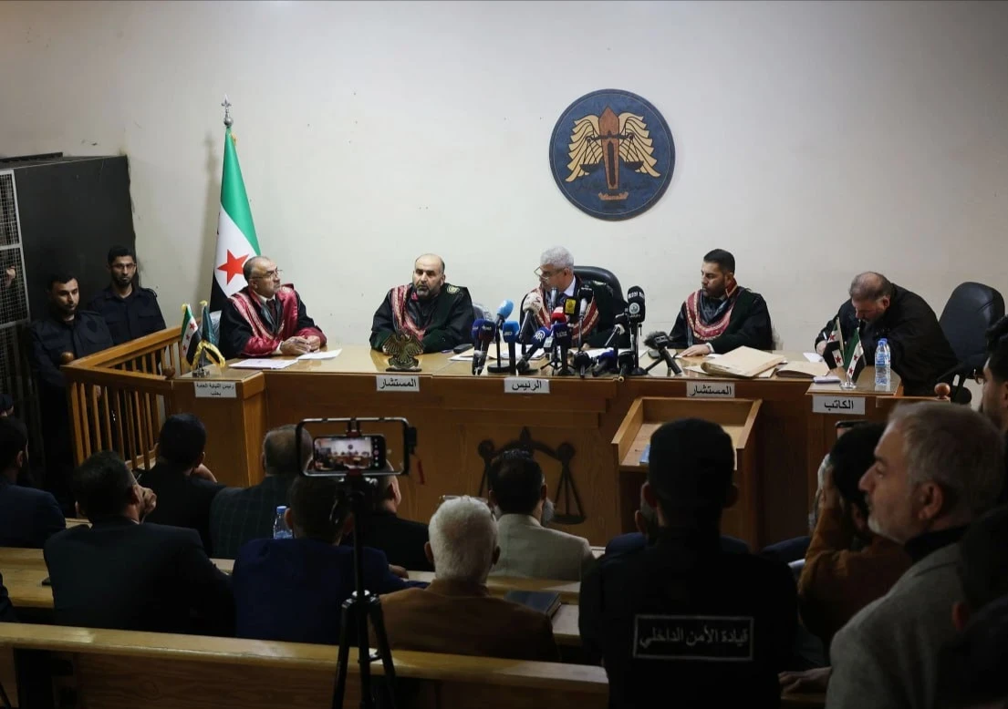 انتهاء أول جلسة محاكمة علنية لمتهمين بانتهاكات في الساحل