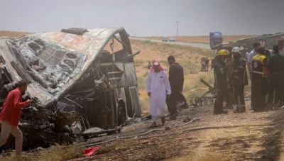 وفاة 35 شخصا باصطدام حافلتين في منطقة السخنة