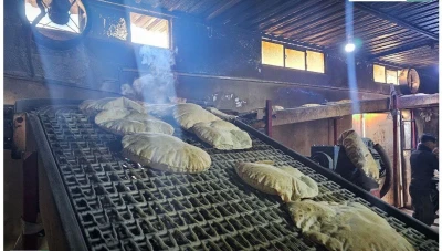 الحكومة السورية تمد أرياف الحسكة بمئات الأطنان من الطحين