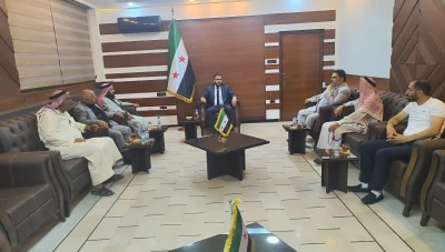 بهدف تعزيز العدالة..مدير الشؤون السياسية بالحسكة يجتمع بمعتقلين سابقين
