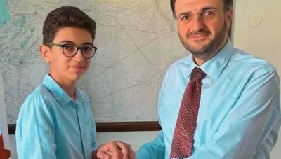 لأول مرة في سوريا.. طفل متحدث رسمي باسم وزارة الاتصالات