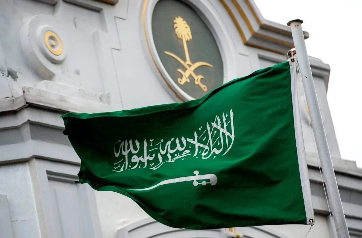 للمرة الثانية.. الرياض ترحب بإجراءات رفع سوريا من قائمة الإرهاب