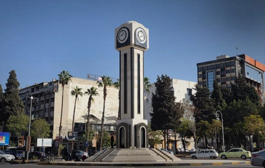 حمص: أصوات انفجارات جراء اعتراض مسيّرات مجهولة