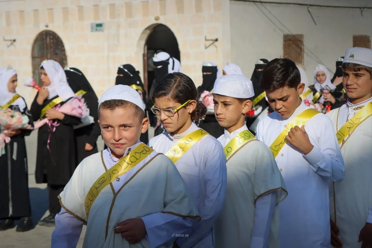 تكريم 54 حافظاً وحافظة للقرآن الكريم في بلدة نريمان بريف حلب