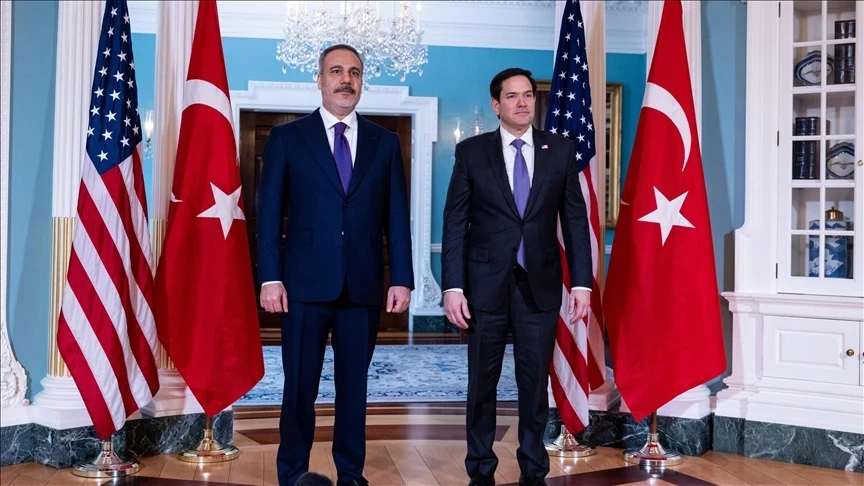 تركيا والولايات المتحدة تبحثان التطورات في سوريا