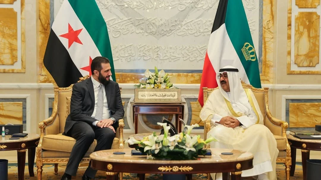 الشرع يبحث مع أمير الكويت التعاون الثنائي