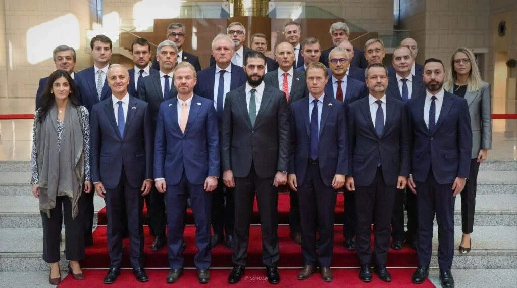 الرئيس الشرع يبحث مع وفد فرنسي فرص التعاون الاقتصادي