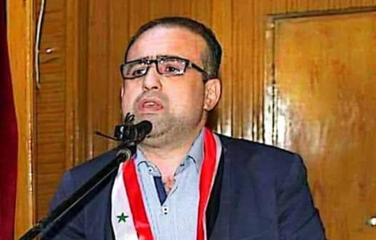 إقالة مدير ثقافة الحسكة وتوضيح بخصوص صورته مع الوزير