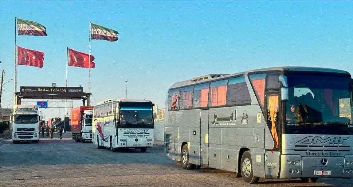 بعد إغلاق المجال الجوي.. الحجاج السوريون يصلون براً عبر معبر السلامة