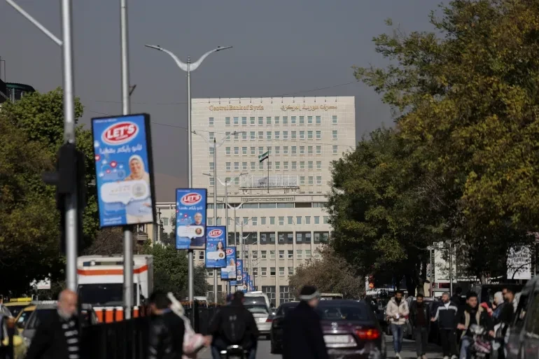 حاكم المصرف المركزي: إلغاء "قيصر" يفتح باب اندماج سوريا بالنظام المالي الدولي