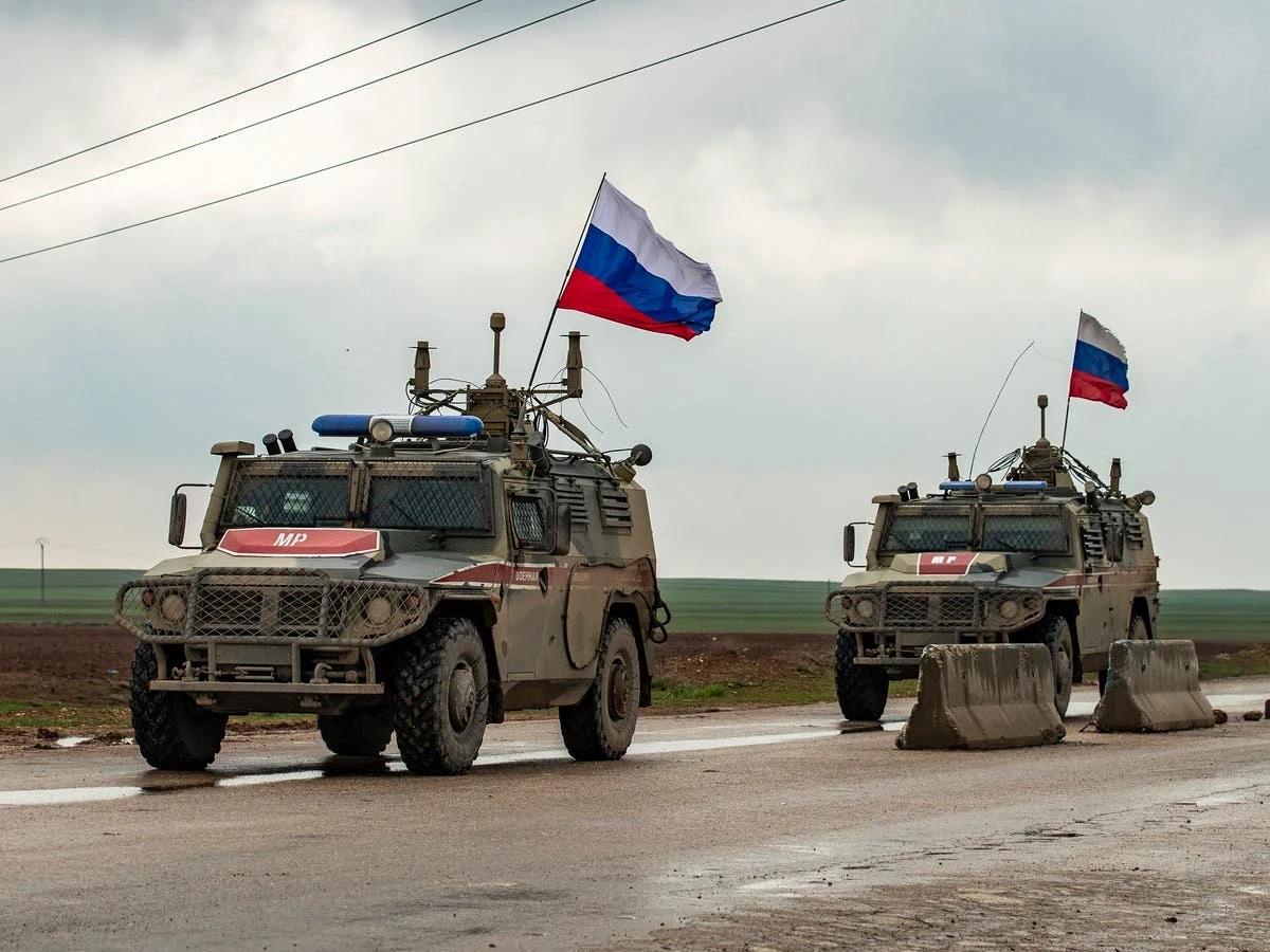 تقرير حقوقي يرصد سجل عشر سنوات من الانتهاكات الروسية في سوريا