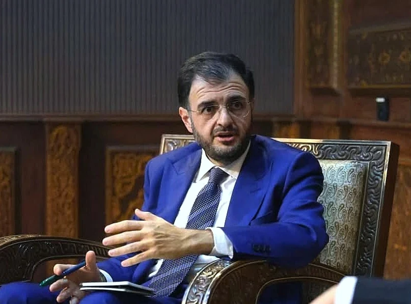 وزير الاتصالات ينفي دخول شركات إقليمية لتقديم الإنترنت الفضائي في سوريا