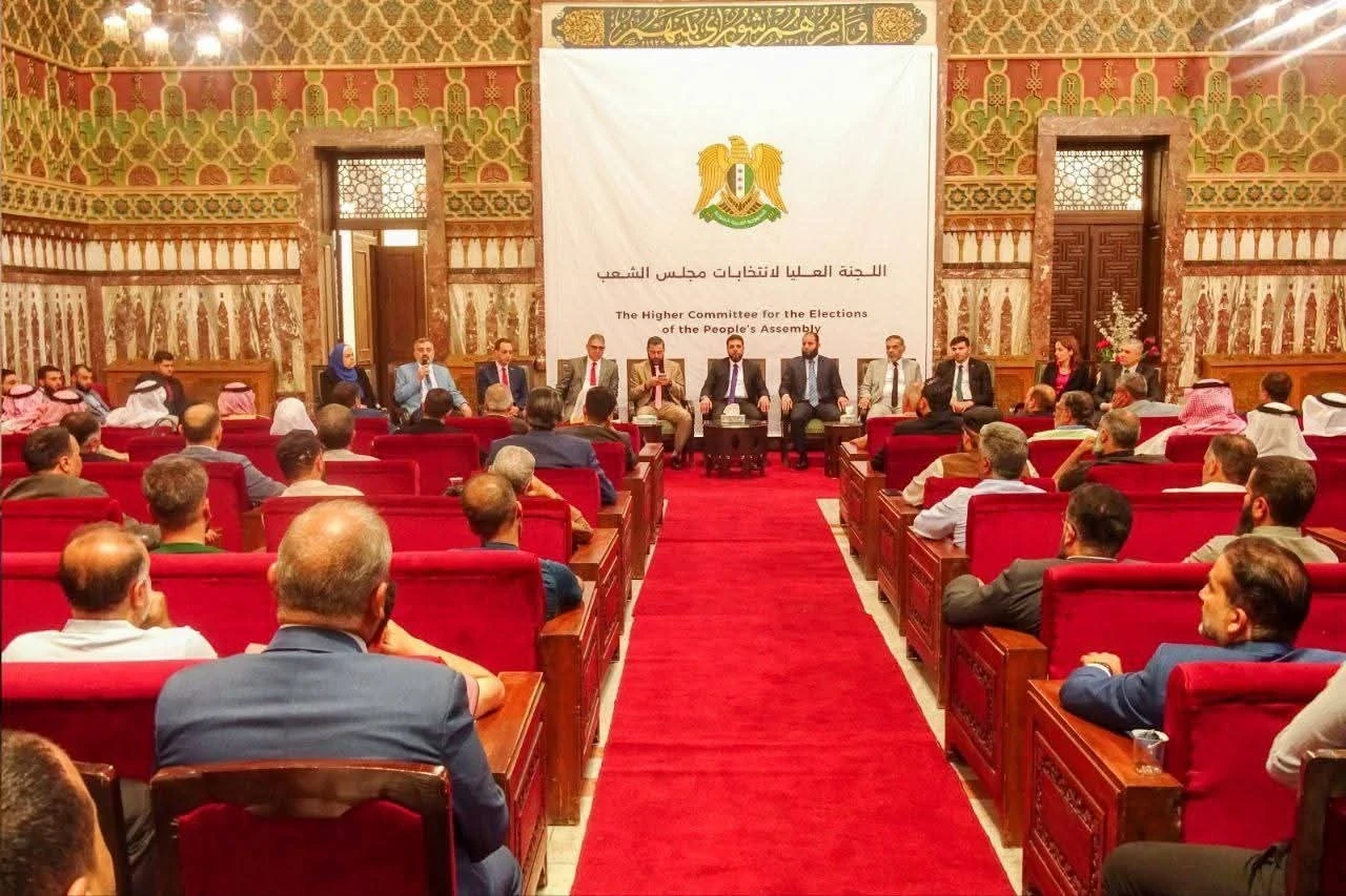 اللجنة العليا لانتخابات مجلس الشعب تلتقي فعاليات من الرقة والحسكة في دمشق