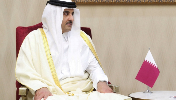 أمير قطر يتبرع بـ 50 مليون ريال قطري لمتضرري الزلزال في سوريا وتركيا
