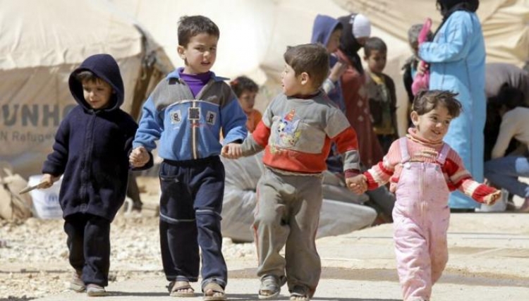 فرنسا تعيد 35 طفلاً و16 امرأة من مخيمات سوريا