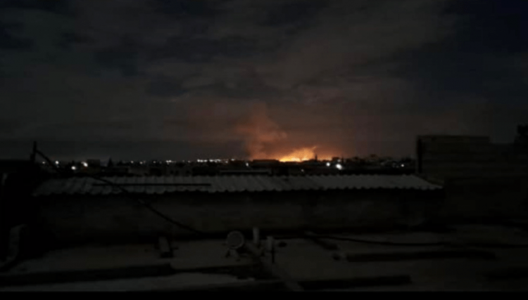 غارات إسرائيلية تستهدف مطاريين في سوريا