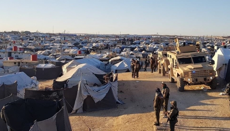 العراق يعلن موعد إكمال استعادة مواطنيه من مخيم الهول 