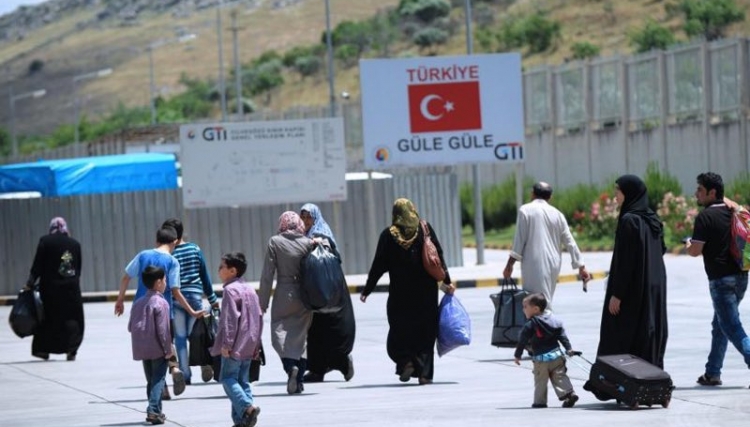 تركيا تكشف عدد السوريين الذين عادوا 