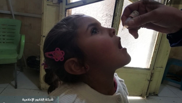 انطلاق حملة لقاح شلل الأطفال الثانية في تل أبيض ورأس العين