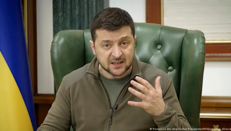 زيلينسكي يقطع علاقات أوكرانيا بنظام الأسد ويتعهد بمعاقبته